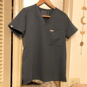 Brand new never worn Figs scrub top!!!